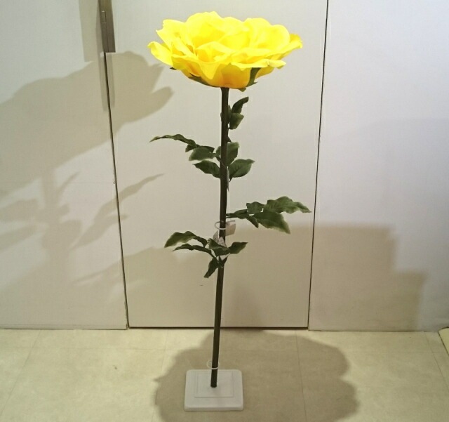ビッグローズ（小）　イエロー　【薔薇雑貨　ローズ雑貨　造花　大きい薔薇　オブジェ　ギフト　パーティー　贈り物　プレゼント　バラ】