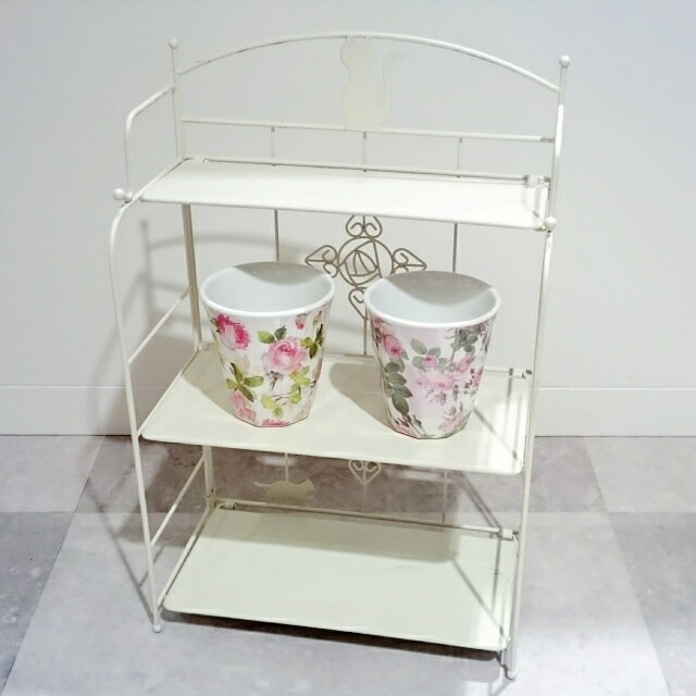 ホワイトアイアン　３段ラック　【薔薇雑貨　姫系雑貨　プリンセス　インテリア雑貨　収納　ネコ　ローズ　スパイスラック】