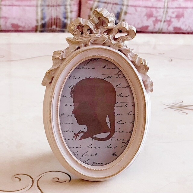 クラシックリボンフォトフレーム　オーバル　【薔薇雑貨　姫系雑貨　写真立て　シャビーシック　リボン　ロココ　お祝い　プレゼント】