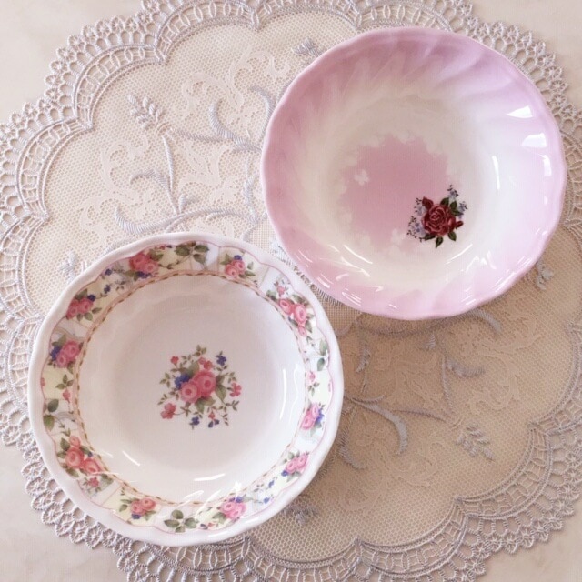 メラミン製ボウル　【薔薇雑貨　ローズ雑貨　キッチン雑貨　メラミン樹脂　キッチンツール　食器】