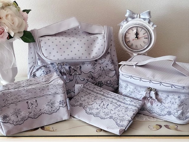 マチルドエム バッグ型ポーチ Mathilde M 【薔薇雑貨 フレンチ ロココ フランス シャビーシック コスメポーチ 化粧ポーチ】