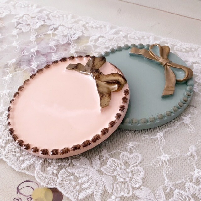 リボンコースター　プリンセスライン　【薔薇雑貨　ローズ雑貨　シャビーシック　トレイ　お盆　小物入れ　フレンチ　ロココ　カトラリーケース】