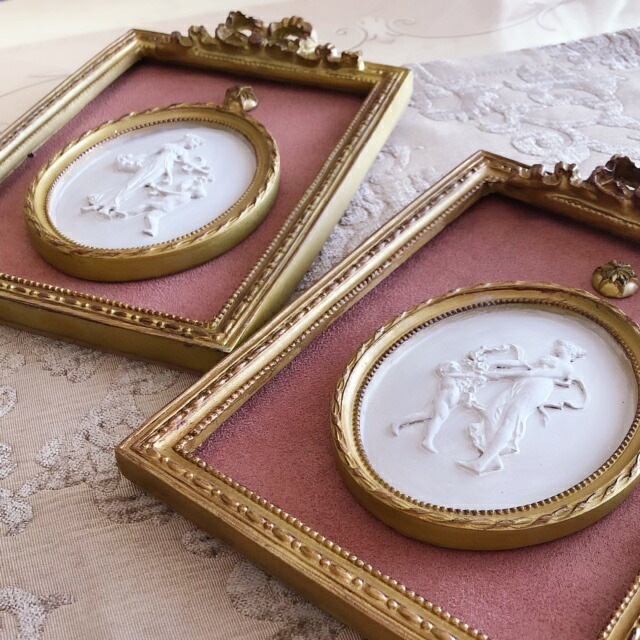 クラシック壁掛け　【薔薇雑貨　インテリア雑貨　額　ローズ　ロココ　天使　エンジェル　カメオ】