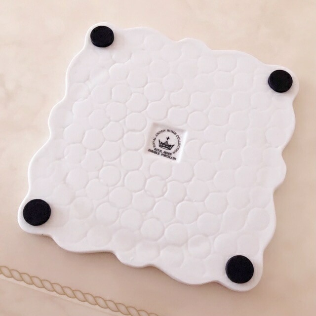 パンマット（陶器製鍋敷き） 【薔薇雑貨 ローズ雑貨 キッチン雑貨 耐熱