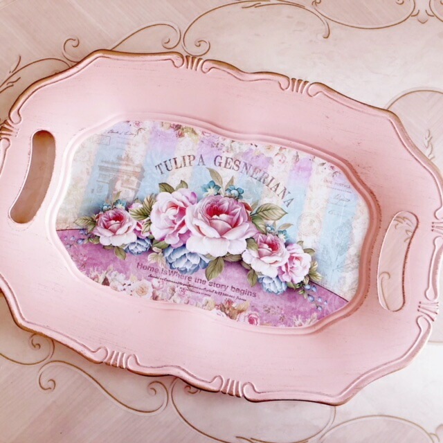 お洒落❇️アンティーク・薔薇のサービングトレイ（トールペイント）大サイズ 薔薇 お洒落❇️アンティーク・薔薇のサービングトレイ（トールペイント）大