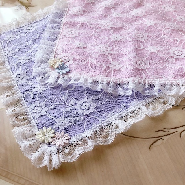 【メール便可】　レース重ねタオルハンカチ　日本製　【薔薇雑貨　ローズ雑貨　タオル　レースハンカチ　花柄　ギフト　プレゼント】