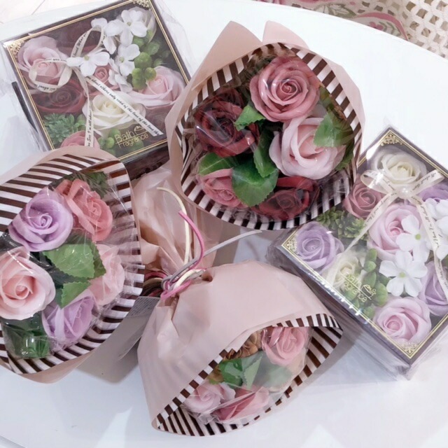 アンティークボックスバロック　ロマンチックモーブ　【薔薇雑貨　バスグッズ　バスペタル　フラワーボックス　入浴剤　バブルバス　お風呂　ギフト】