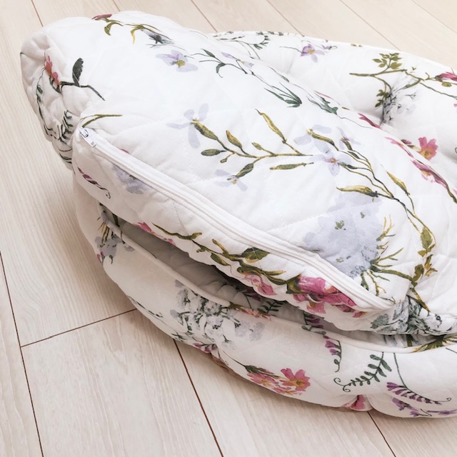 ボタニカル柄ペットベッド 【薔薇雑貨 ローズ雑貨 クッション キルト 花柄 ペット用品 ペットグッズ 犬猫用品 ベッド マット】