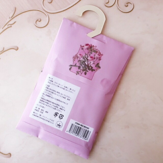 【メール便可】サシェ（大）　ローズの香り　【薔薇雑貨　ローズ雑貨　フレグランス　ポプリ　芳香剤　消臭剤　　バラの香り　プレゼント】