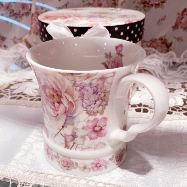 ギフトボックス入りマグカップ　【薔薇雑貨　ローズ雑貨　ティーカップ　食器　グラス　小物入れ　箱　プレゼント　贈答品】