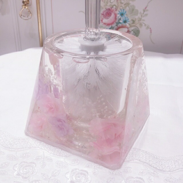 アクリルフラワー　トイレブラシセット　スウィートローズ　【薔薇雑貨　ローズ雑貨　サニタリーグッズ　水中花　造花　トイレタリー】