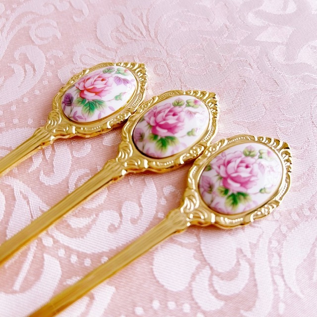 陶器モチーフ付きフォーク　フランセーヌ　日本製　【薔薇雑貨　ローズ雑貨　テーブルウェア　カトラリー　スプーン　陶器　食器　ギフト】