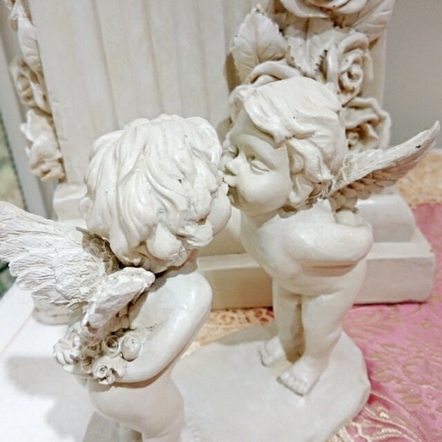 キスエンジェル　ガーデニングレジン　【薔薇雑貨　天使雑貨　エンゼル　天使　プリンセス　ロココ　置物　エクステリア　お祝い　プレゼント】