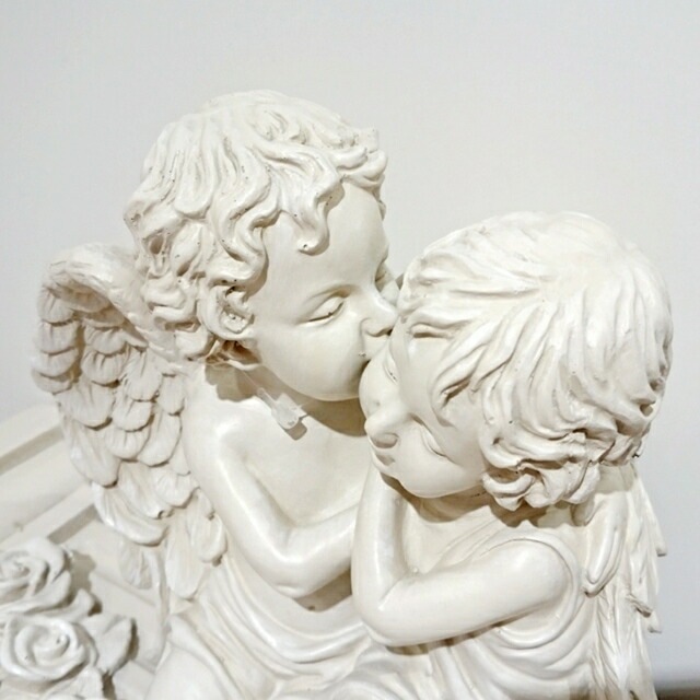 ファーストキス　ガーデニングレジン　【薔薇雑貨　天使雑貨　エンゼル　天使　プリンセス　ロココ　置物　エクステリア　お祝い　プレゼント】
