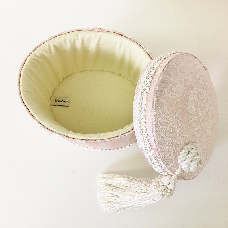ジェニファーテイラー　タッセル付きオーバルボックス２Ｐセット　Haruno　ピンク　【薔薇雑貨　ロココ　プリンセス　収納ボックス　リボン】