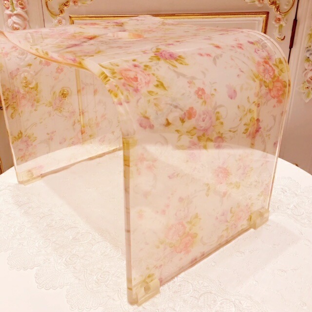 アクリルバスチェア　アニマローズ　【薔薇雑貨　ローズ雑貨　お風呂　バスグッズ　サニタリーグッズ　花柄　お風呂用椅子】