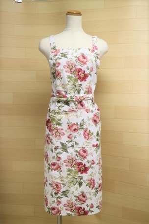 【メール便可】　花柄エプロン　【薔薇雑貨　ローズ　バラ　キッチン雑貨　ルームウェア　ギフト　プレゼント】