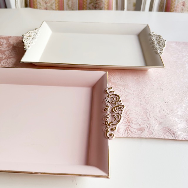 クラシカルトレー（レクタングル）　【薔薇雑貨　ローズ雑貨　シャビーシック　アンティーク調　トレイ　お盆】