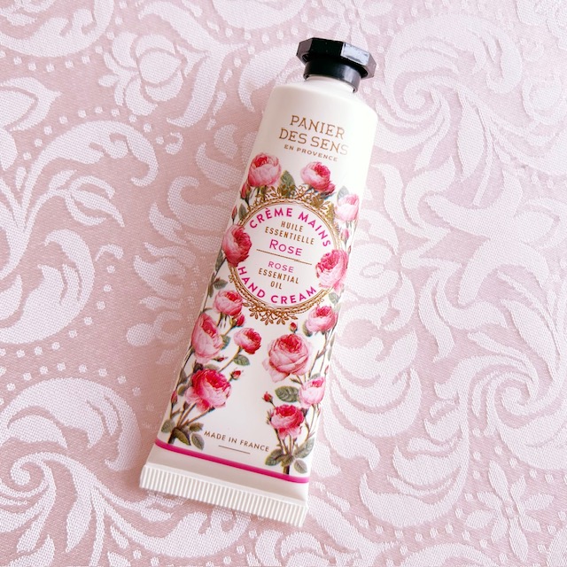 パニエデサンス エッセンシャルズ　ハンドクリーム　ローズ　【薔薇雑貨　コスメ　スキンケア　ボディケア　ボディクリーム　ハンドクリーム　保湿】