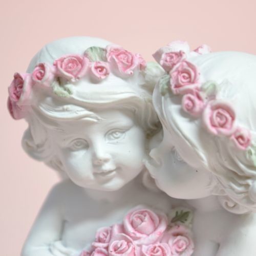 ローズ花束ラブラブエンゼル　【薔薇雑貨　ローズ　エンゼル　天使　フェアリー　インテリア　オブジェ　置き物　ギフト　プレゼント　お祝い】