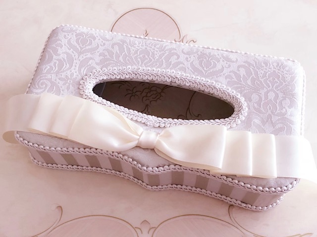 ジェニファーテイラー　リボンティッシュボックス　Haruno　グレー　【薔薇雑貨　ローズ雑貨　姫系雑貨　ロココ　プリンセス　リボン】