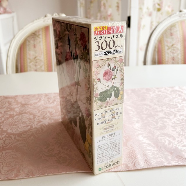 エポック社　ルドゥーテ ジグソーパズル　薔薇物語（300ピース）　【薔薇雑貨　ローズ雑貨　額　額絵　薔薇の絵画　パズル】