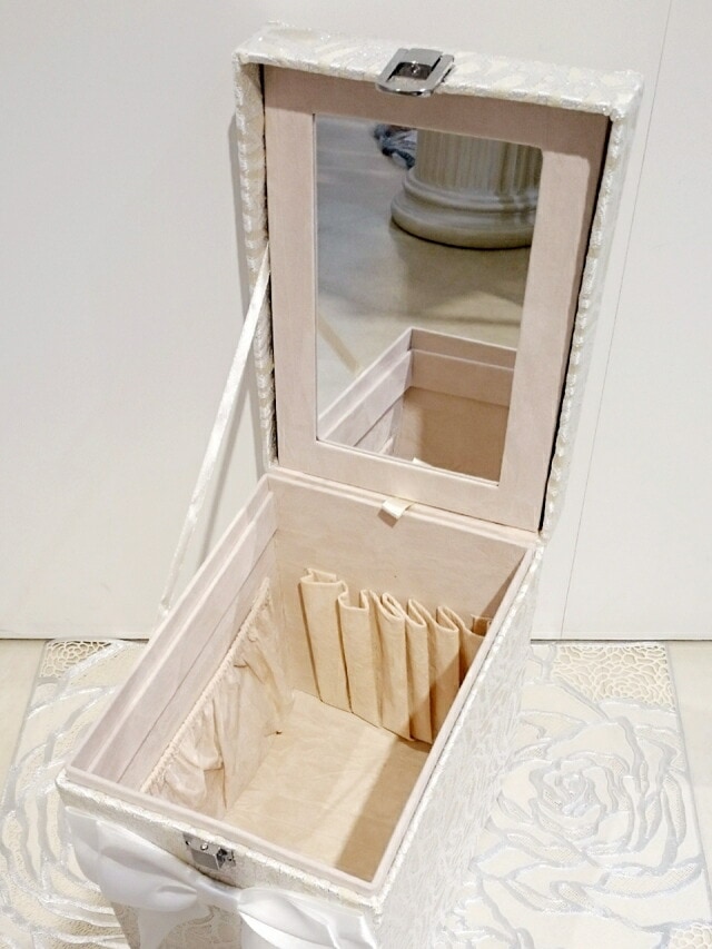 メイクボックス　ピンク　アクアフラワー　【薔薇雑貨　姫系雑貨　バニティケース　お化粧箱　小物入れ　カルトナージュ　リボン】