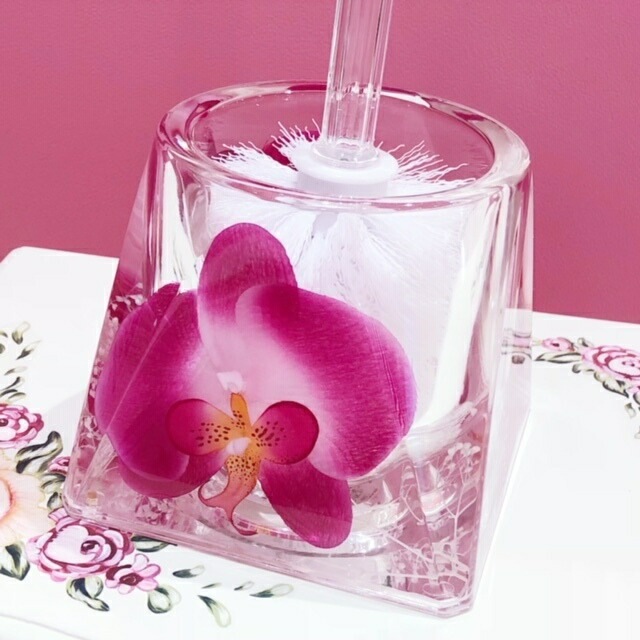 アクリルフラワー　トイレブラシセット　蘭　【薔薇雑貨　胡蝶蘭　オーキッド　サニタリーグッズ　水中花　造花　トイレタリー】