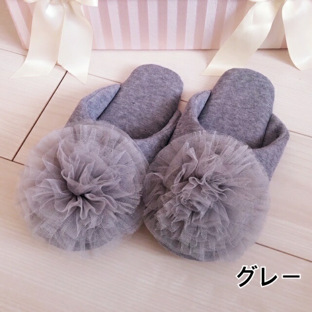 ふわふわチュチュスリッパ　【薔薇雑貨　室内履き　ルームシューズ　大人可愛い　スリッパ　バレリーナ　チュールレース】