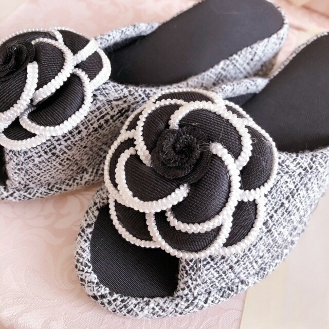 カメリアツイード　ルームシューズ　【室内履き　ヒールスリッパ　美脚効果　美脚スリッパ　ロココ　大人可愛い　足長効果】