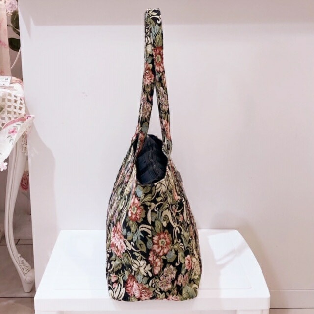 ゴブラントートバッグ クラシックフラワー 【薔薇雑貨 薔薇柄 ショッピングバッグ ママバッグ 手提げバッグ ハンドバッグ ジャガード】