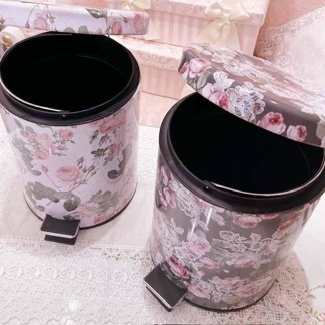 ペダル式ダストボックス　Sサイズ　クロエローズ　【薔薇雑貨　ゴミ箱　収納　小物入れ　ふた付きごみ箱　キッチン雑貨　サニタリー　洗面所】