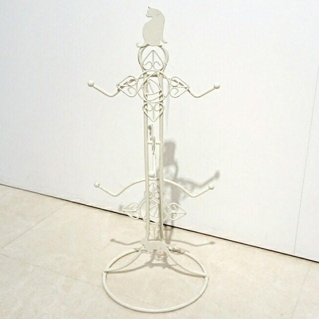 ホワイトアイアン　カップスタンド　【薔薇雑貨　ローズ雑貨　プリンセス　ディスプレイ　アフタヌーンティー　ネコ　ローズ　テーブルウェア】