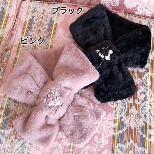 ビジュー付きティペット　【薔薇雑貨　ローズ雑貨　マフラー　襟巻き　ファー　服飾小物　ボア　冬小物】