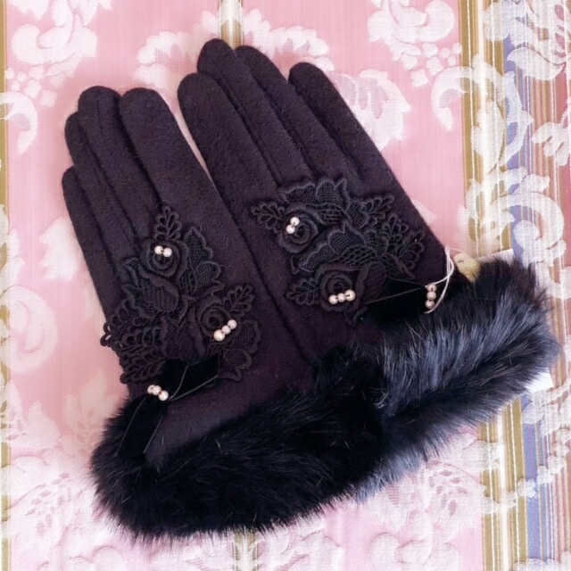 【メール便可】エレガントフラワーファー手袋　ブラック　【薔薇雑貨　服飾小物　グローブ　アクセサリー　防寒対策　冬小物　ローズ　レース　リボン　プリンセス】