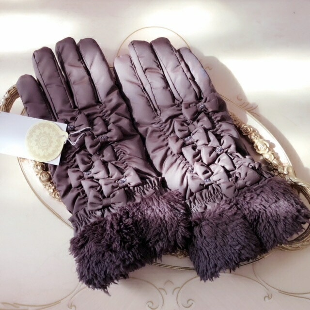 【メール便可】シャーリングリボン手袋　ブラウン　【薔薇雑貨　服飾小物　グローブ　防寒対策　リボン　大人可愛い　プリンセス　アクセサリー　冬小物】