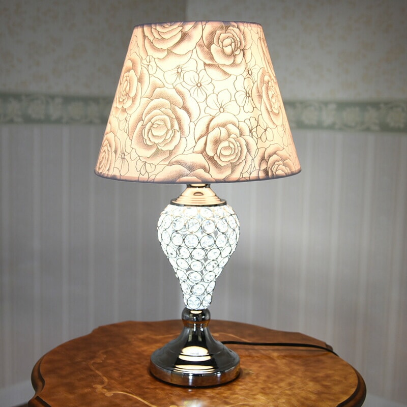 シックローズ　テーブルランプ　【薔薇雑貨　プリンセス　シャンデリア　ランプ　アンティーク　贈り物　ライト　照明】