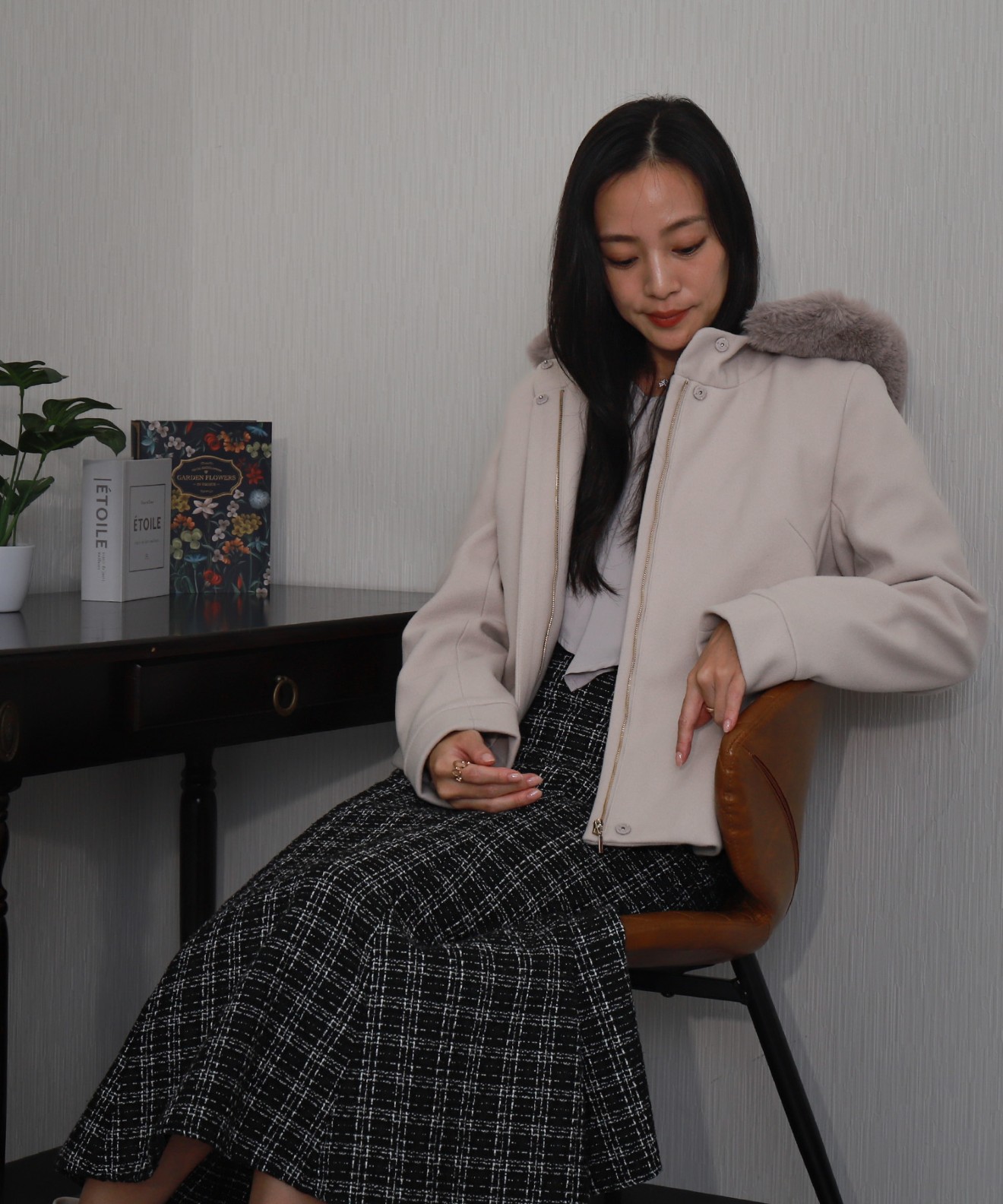 リベルモア|バックリボンエコファーフードショートコート|libelle more リベルモア|バックリボンエコファーフードショートコート|libelle more