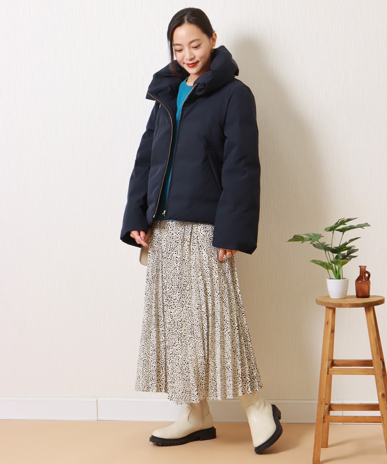 リベルモア|衿付きAラインシームレスダウン|libelle more