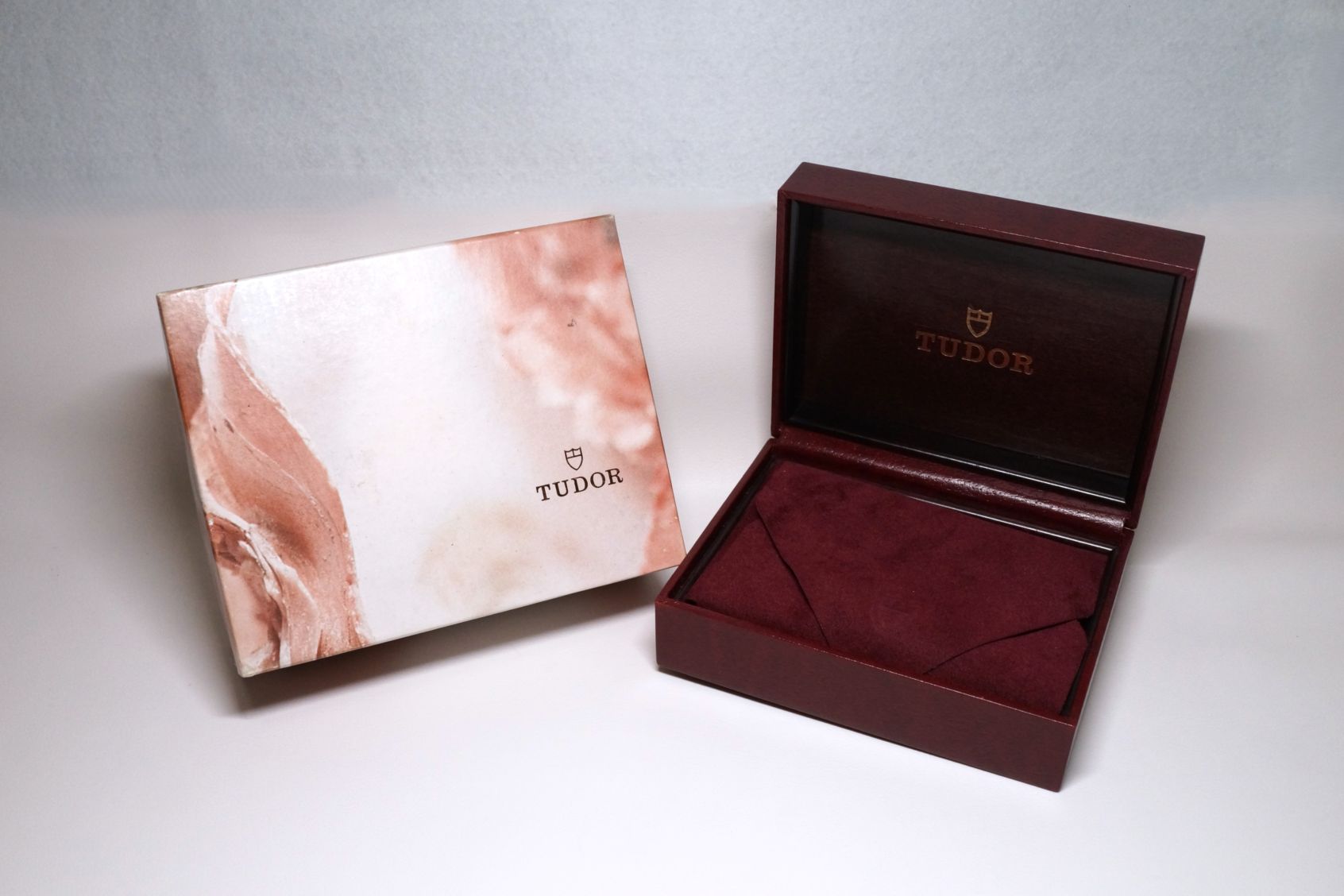 TUDOR 92513シール付きBOX
