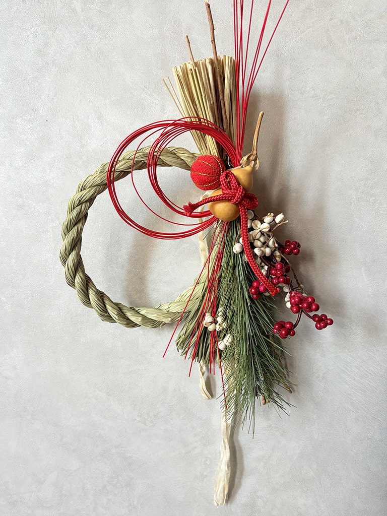 【大阪店オリジナル|一点物】しめ飾り レッド Mサイズ 縦型|送料込み*