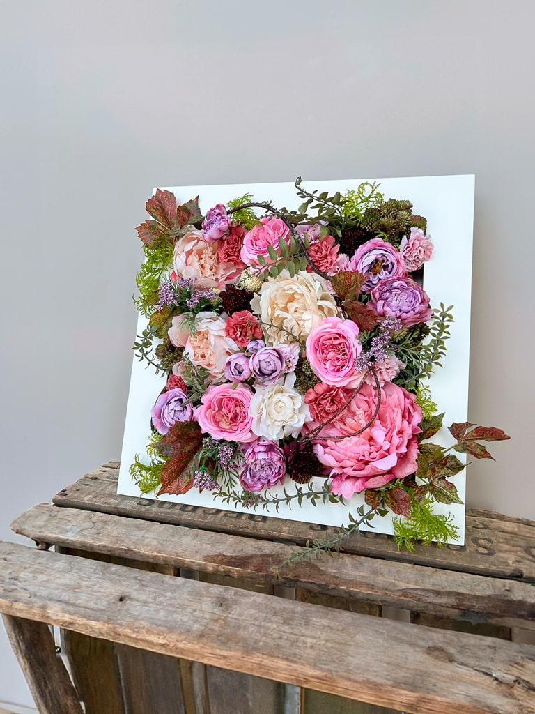 【一点もの】壁掛けフラワーフレーム|ニュアンスピンク