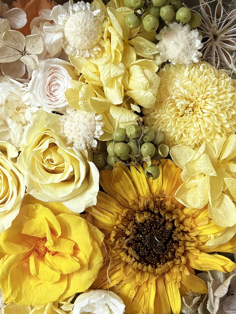 【大阪店オリジナル】プリザーブドフラワーフレーム　イエロー｜送料込み*