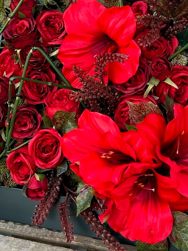 【一点もの| 店頭受取 | 大崎店限定 】壁掛けフラワーフレーム|レッド