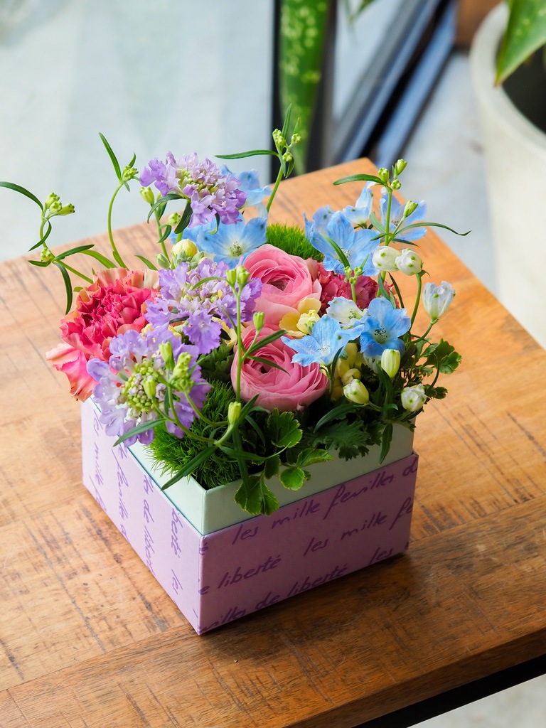 【大崎店限定｜店頭受取】季節のBOXアレンジメント -Spring Ver.-