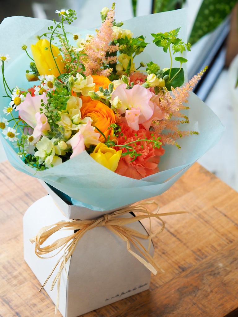 【大崎店限定｜店頭受取】そのまま飾れるブーケBOX｜季節のブーケ ドゥブー -Spring Ver.-