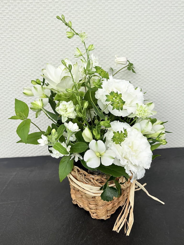 【大阪店限定｜店頭受取】ご供花｜Jardin Fleuri ブラン