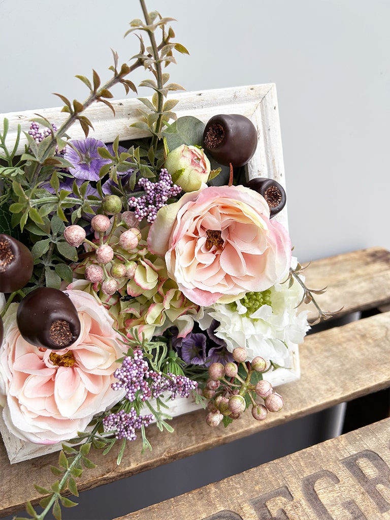 【一点もの| 店頭受取 | 大崎店限定 】フラワーフレーム｜アンティークピンク