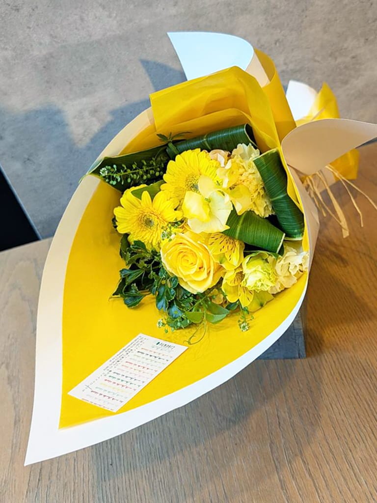 亀戸店オリジナル】推しへ届け！ 押しカラーブーケ | 実店舗オリジナル