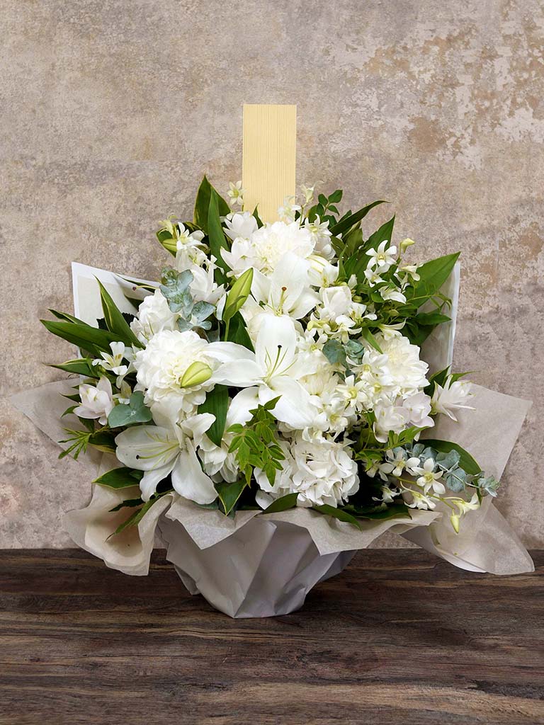 お供えアレンジメント｜白・グリーン系｜LLサイズ